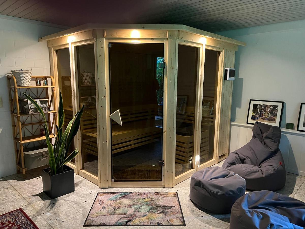 Aussergewoehnliches Haus Mit Sauna, Kamin Und Garten Вильгельмсхафен Экстерьер фото